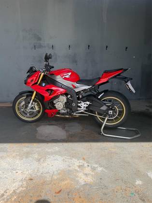 BMW S 1000 R BMW S 1000 R
